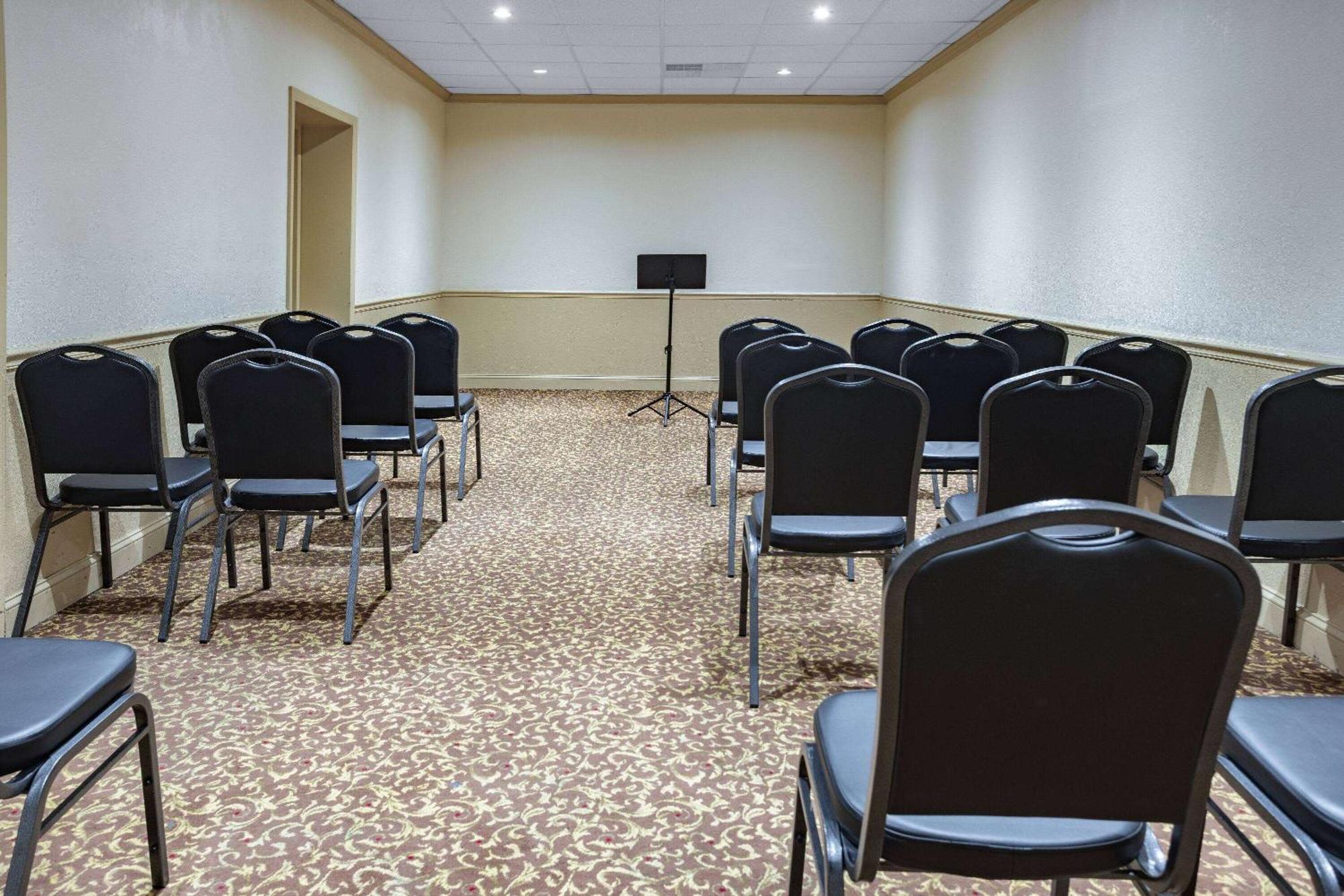 Ramada By Wyndham West Atlantic City Egg Harbor Township Ngoại thất bức ảnh
